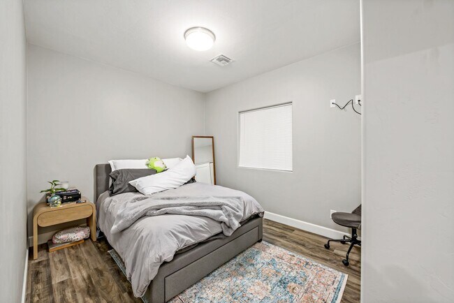 Building Photo - PRE-LEASE for August 2026 Gorgeous New Construction!