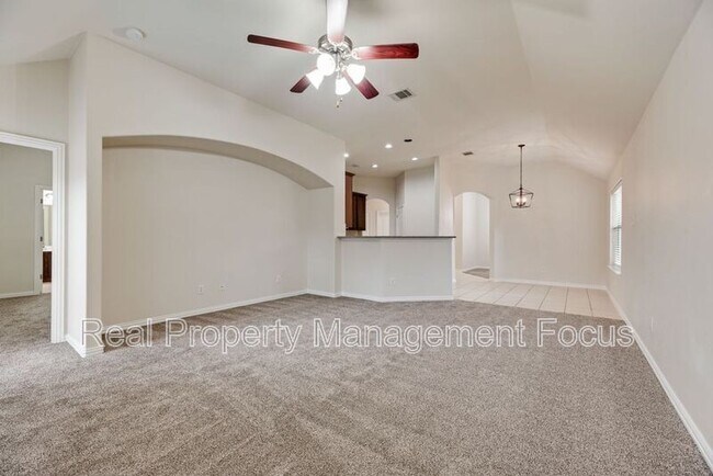 Building Photo - 5037 Diamond Peak Ct