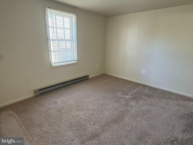 Building Photo - 109 S Bentz St