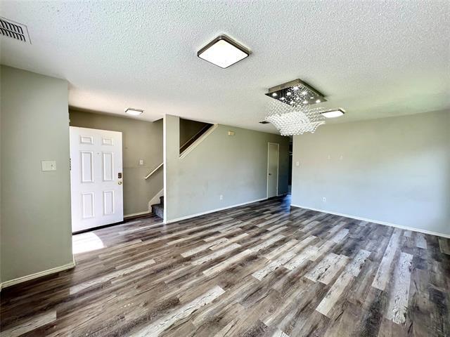 Building Photo - 3110 Westview Dr