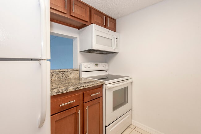 Building Photo - 246 Timberline Trl