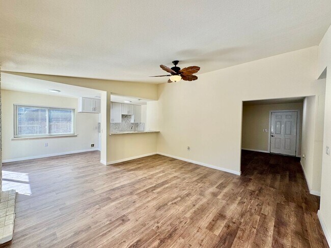 Building Photo - *COMING SOON* *MOVE IN SPECIAL* Beautiful 3-Bedroom/ 2 Bath REMODELED Home!