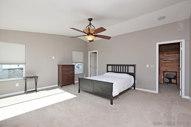 Building Photo - 3921 Oregon St