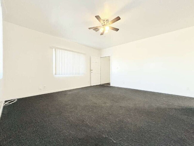 Building Photo - 8251 San Pedro St