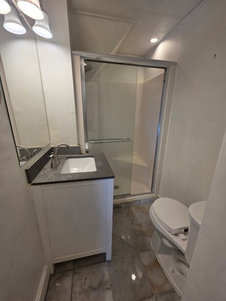 Building Photo - 21 Cleaves St