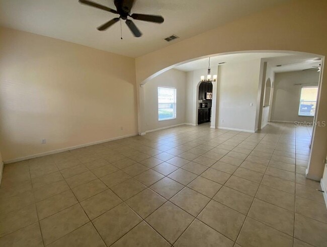Building Photo - 1314 Honey Blossom Dr