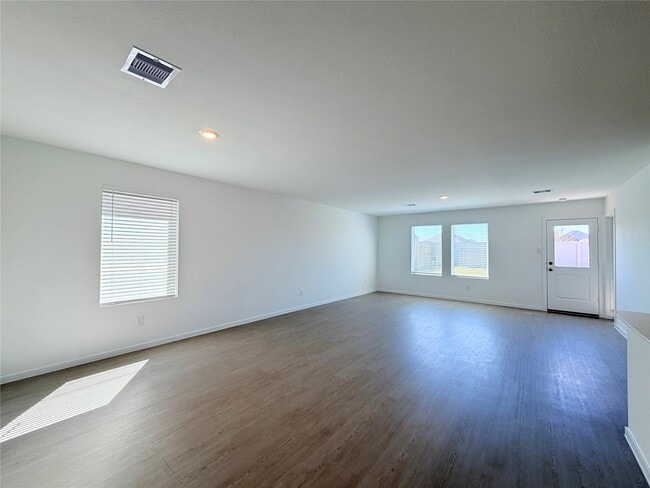 Building Photo - 9311 Speckled Trout Dr