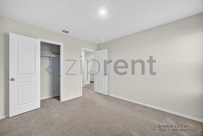 Building Photo - 2885 Wolfcreek