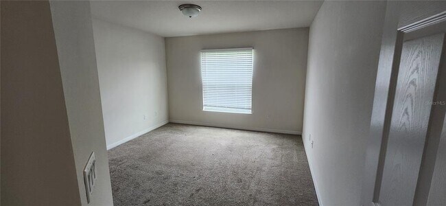 Building Photo - 6960 SW 130th Ln Rd