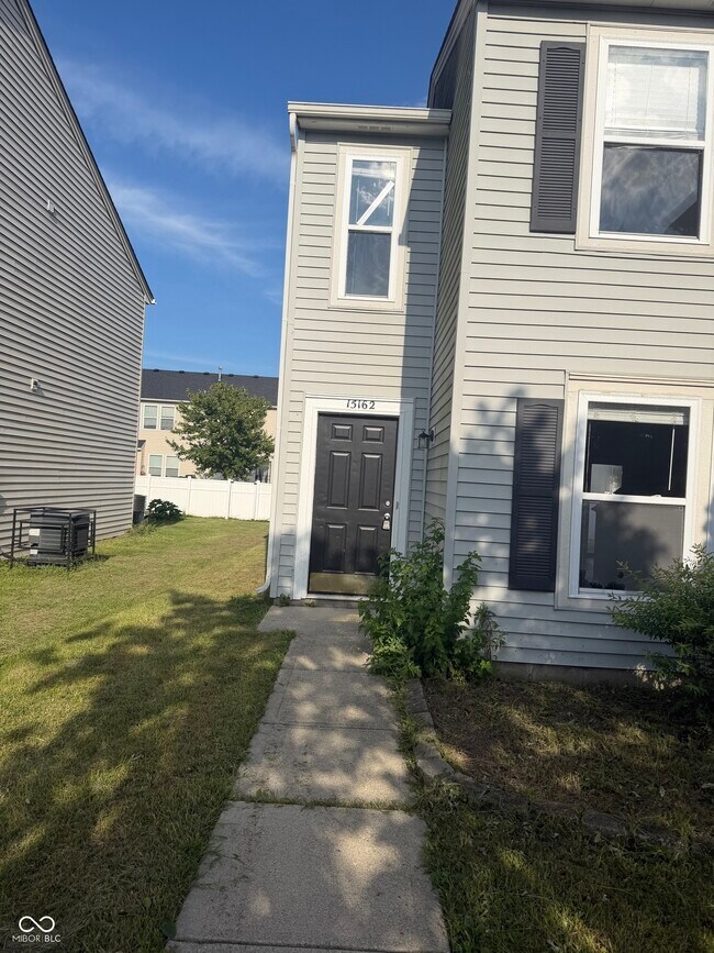 Building Photo - 15162 Beam St