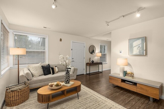Building Photo - Updated Northgate Home with Modern Comfort, Privacy, and Great Walkability