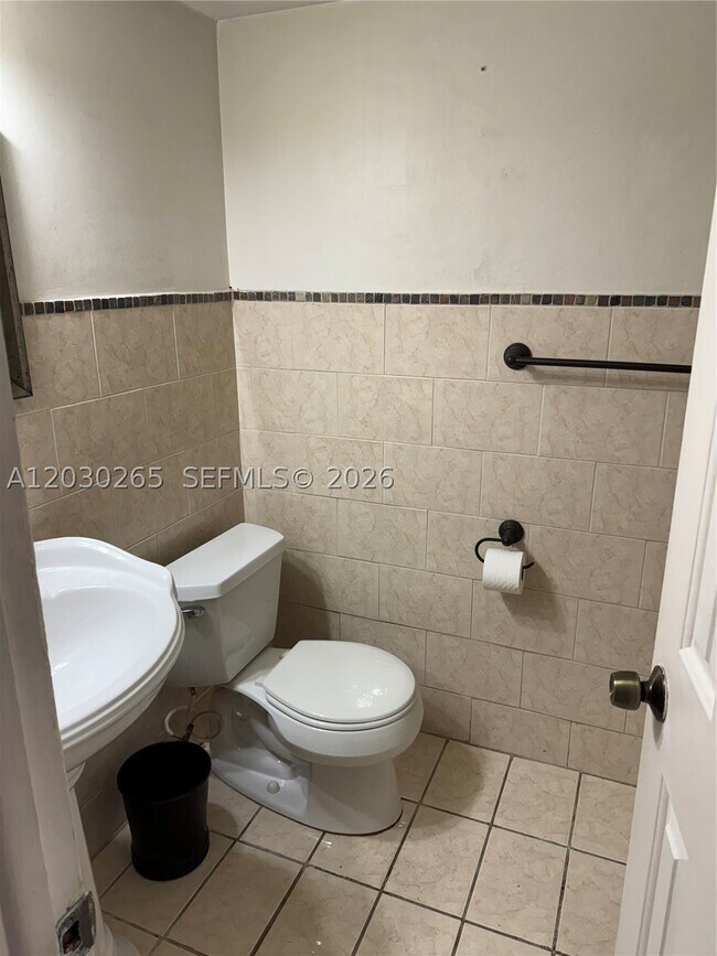 Building Photo - 7105 W 13th Ave