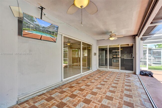Building Photo - 7953 Panama St