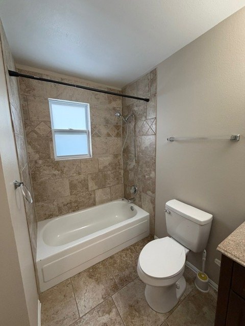 Building Photo - 2636 S Olathe Way