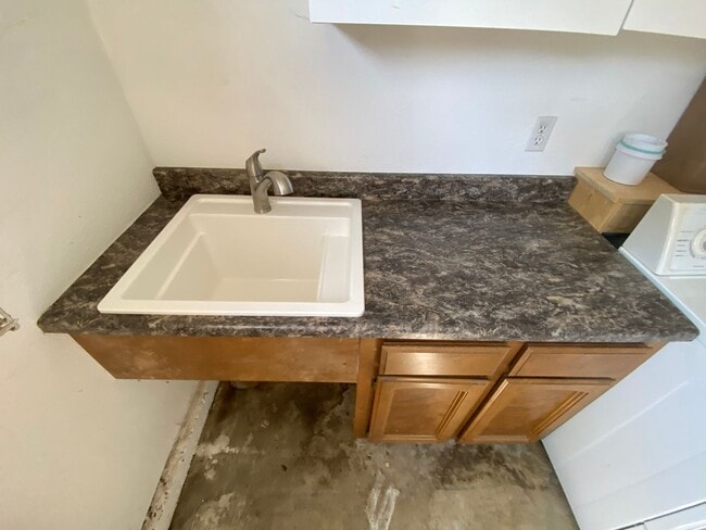 Building Photo - Remodeled Modern Single Story, Benicia
