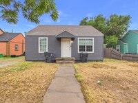 Building Photo - Wolflin~ 2 bedroom 1 bath!