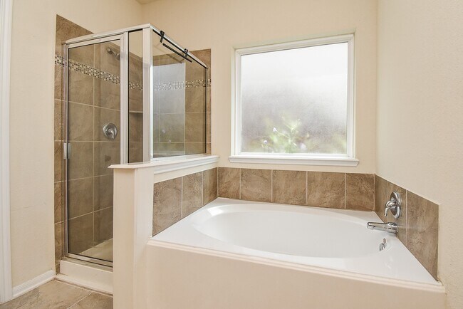 Building Photo - 20810 Fair Walnut Way