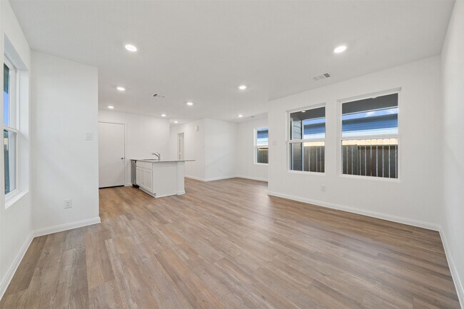 Building Photo - 12327 Sword Point Ct