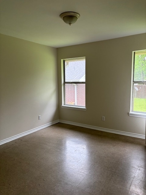 Building Photo - 454 S Mahon Ave