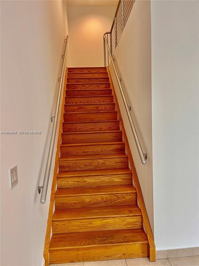 Building Photo - 1060 Brickell Ave