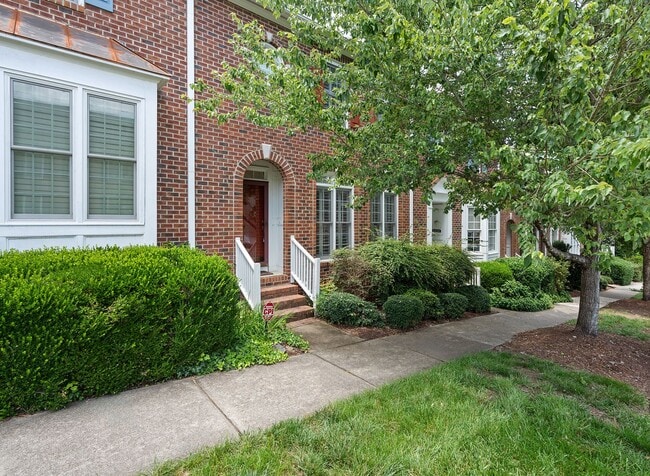 Building Photo - Southern Village Townhome available in early August