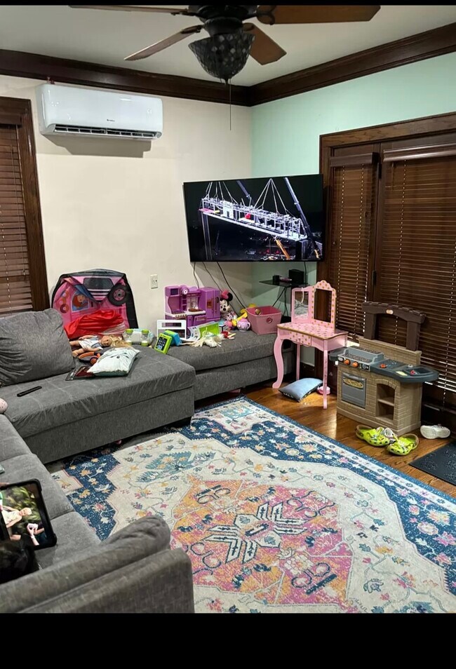 Building Photo - 8337 Charlecote Rdg