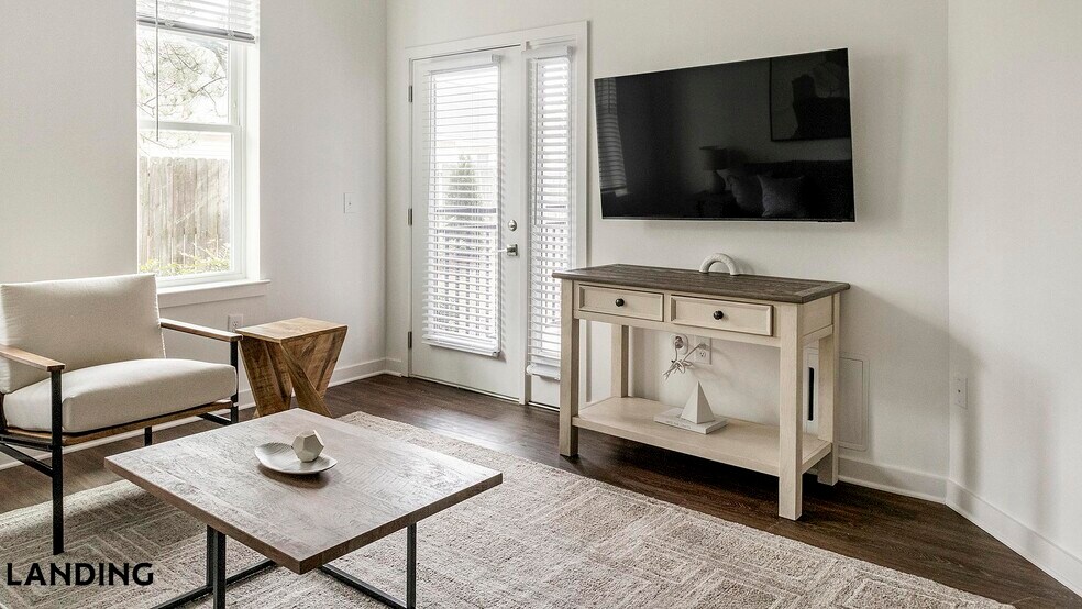 Building Photo - 2110 Birkhall St