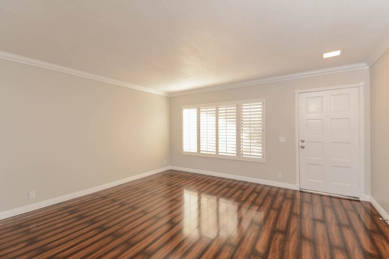 Building Photo - 5221 W Harmont Dr