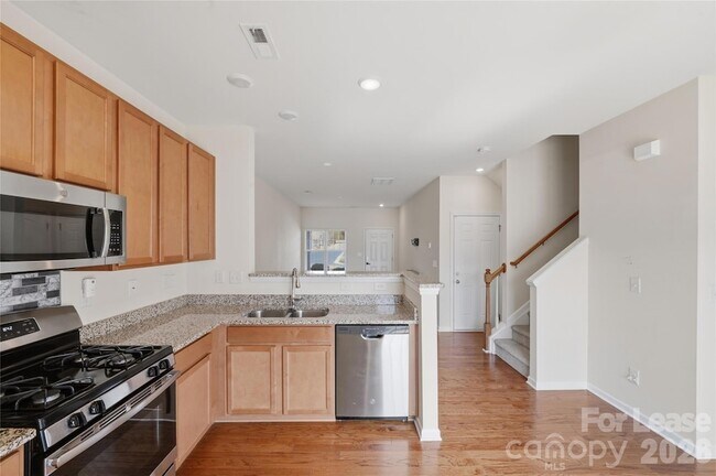 Building Photo - 15217 Wrights Crossing Dr