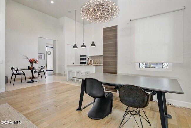 Building Photo - 4528 North 39th Pl