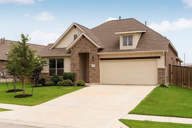 Building Photo - 1144 Cathedral Oaks Dr