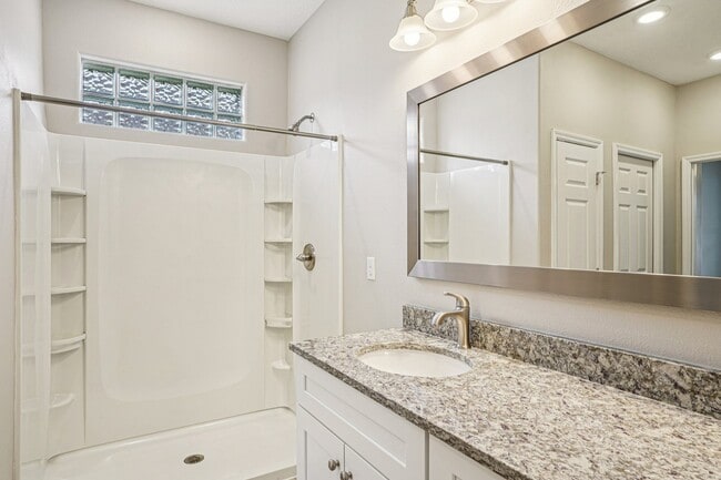 Floorplan - Eleven Oaks