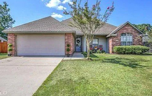 Building Photo - 302 Haguewood Cir