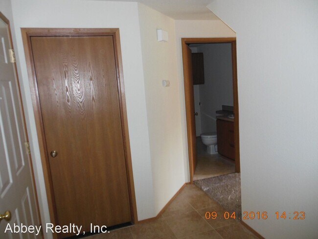 Building Photo - 3 br, 2 bath House - 1515 Union Ave SE