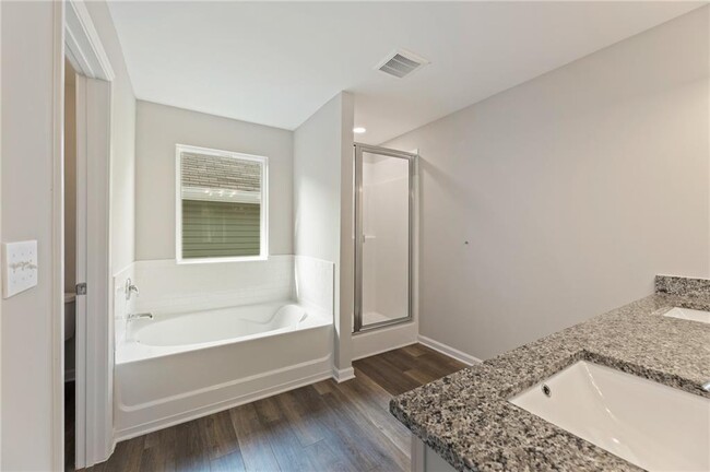 Building Photo - 1038 Valley Rock Dr