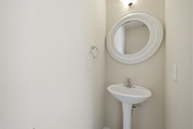 Building Photo - 59 E Stedhill Loop