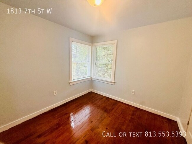 Building Photo - 1813 7th St W