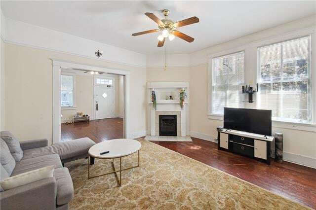 Building Photo - 7710 Plum St