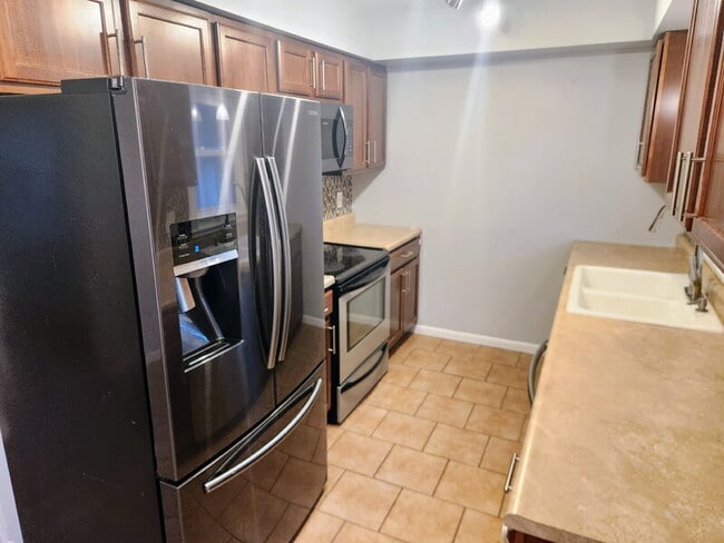 Building Photo - 4001 36th Pl