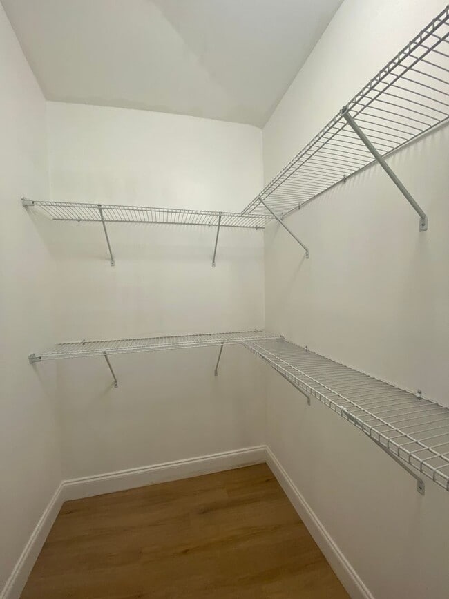 Building Photo - Newly Built 1-Bedroom Lake Como rental wit...