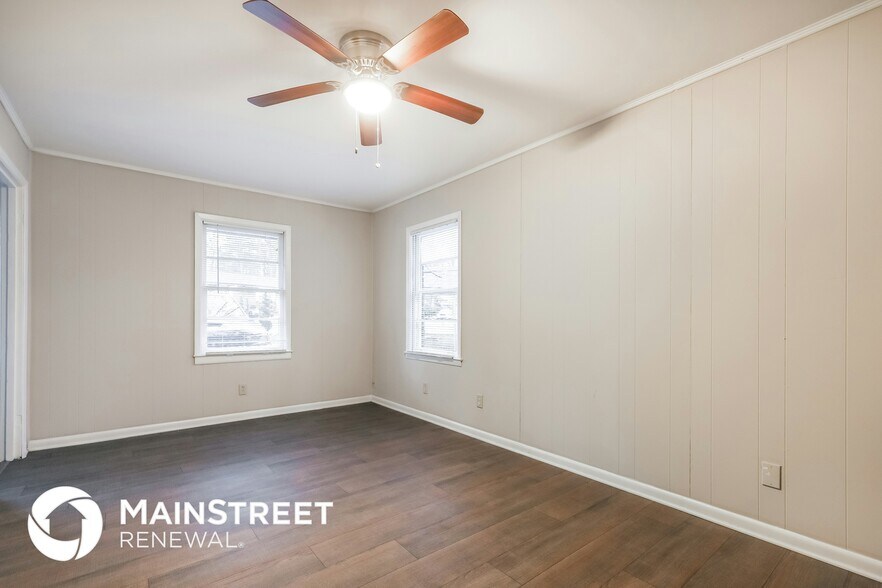 Building Photo - 8030 Kendrick Rd