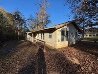 Building Photo - 225 Co Rd 4090