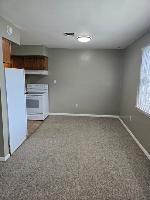 Building Photo - 100 Wyncote Ct