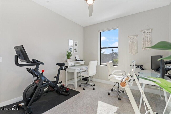 Building Photo - 8340 E McDonald Dr