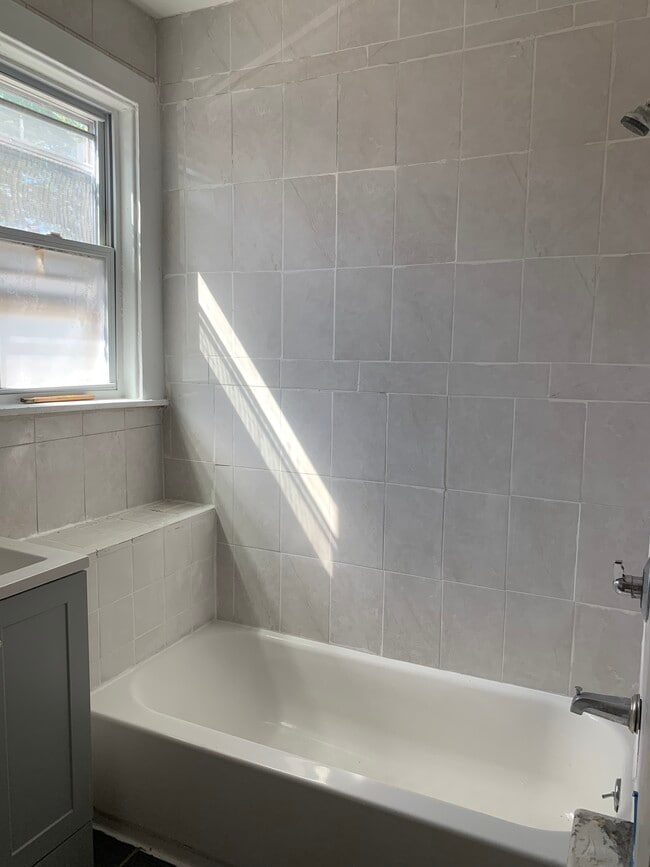 37 Clinton Terrace 37 Clinton Terrace Irvington NJ 07111 Apartment