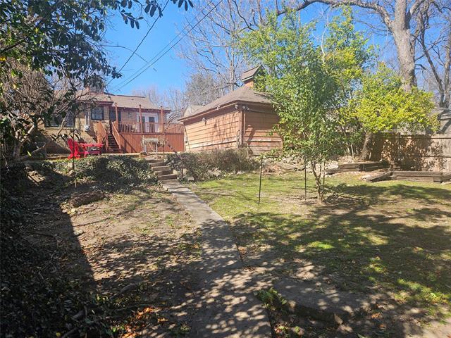 Building Photo - 7010 Vivian Ave