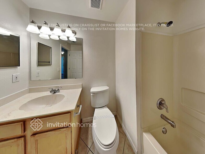 Building Photo - 4229 Berkeley Dr