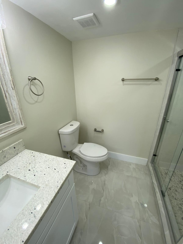 Building Photo - 8830 Royal Palm Blvd