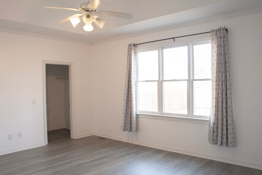 Master Bedroom - 237 Yale Rd