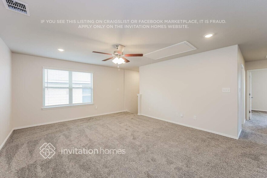 Building Photo - 10610 Briceway Ace